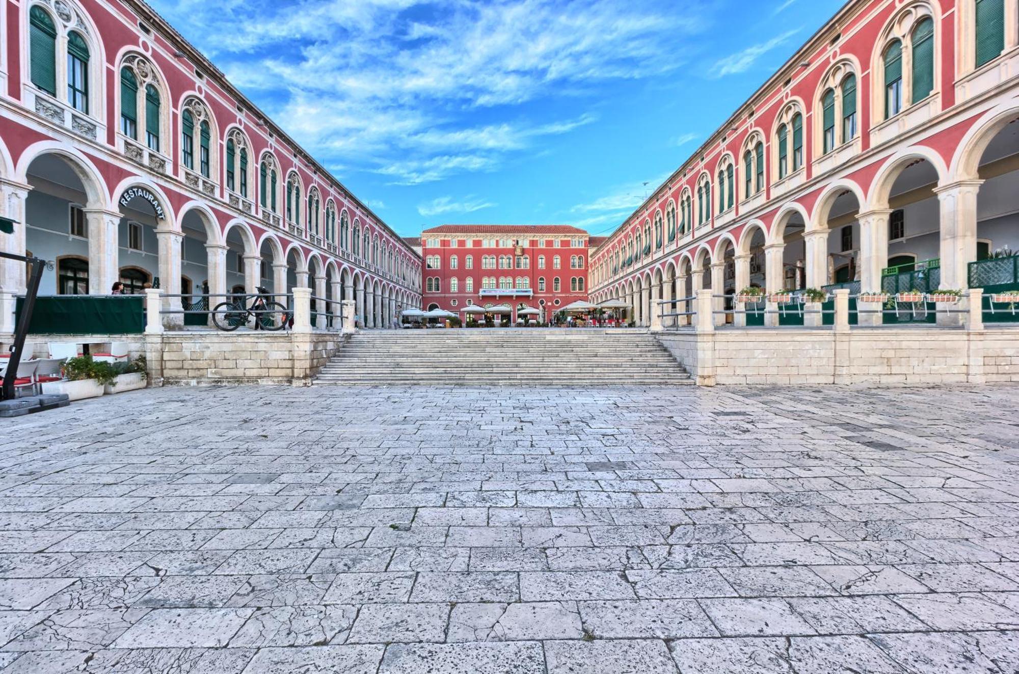 Central Room Blue Moon Сплит Экстерьер фото
