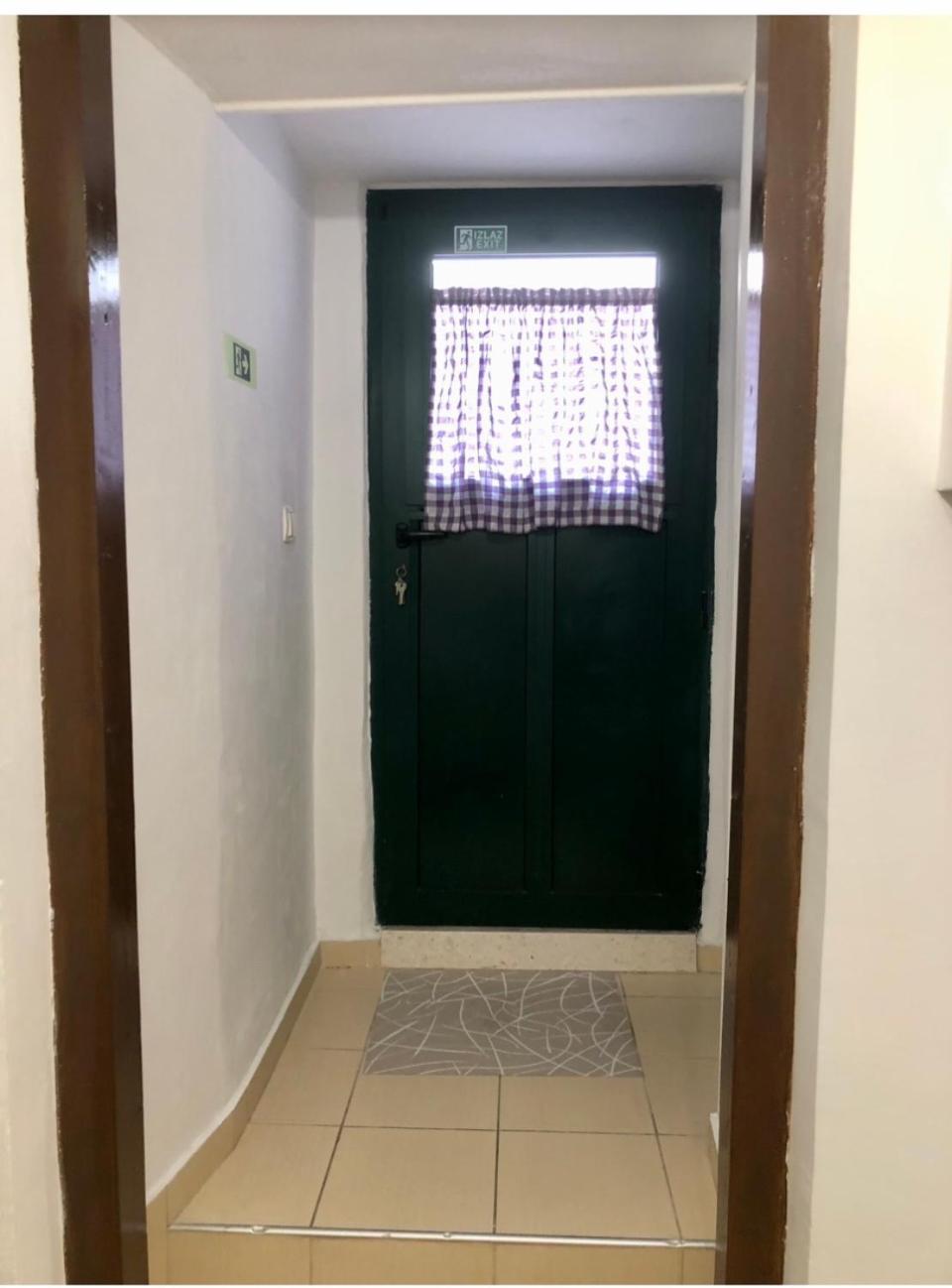 Central Room Blue Moon Сплит Экстерьер фото